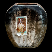 Load image into Gallery viewer, Horse Hair Pottery (Medium)
