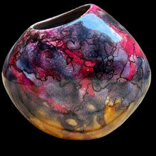 Load image into Gallery viewer, Horse Hair Pottery (Medium)
