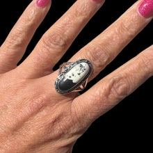 Load image into Gallery viewer, White Buffalo Ring, Size 9
