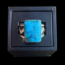 Load image into Gallery viewer, Kingman Turquoise Ring by David Rosales, Size 10.5

