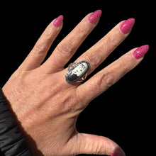Load image into Gallery viewer, White Buffalo Ring, Size 9
