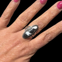 Load image into Gallery viewer, White Buffalo Ring, Size 8
