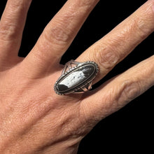 Load image into Gallery viewer, White Buffalo Ring, Size 8.5
