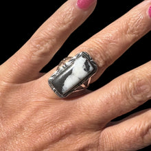 Load image into Gallery viewer, White Buffalo Ring, Size 7
