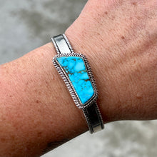 Load image into Gallery viewer, Kingman Turquoise Cuff
