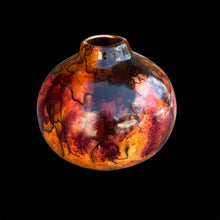 Load image into Gallery viewer, Horse Hair Pottery (Small)
