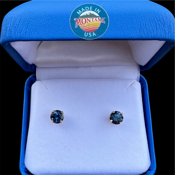 Montana Sapphire Round Stud Earrings in Yellow Gold